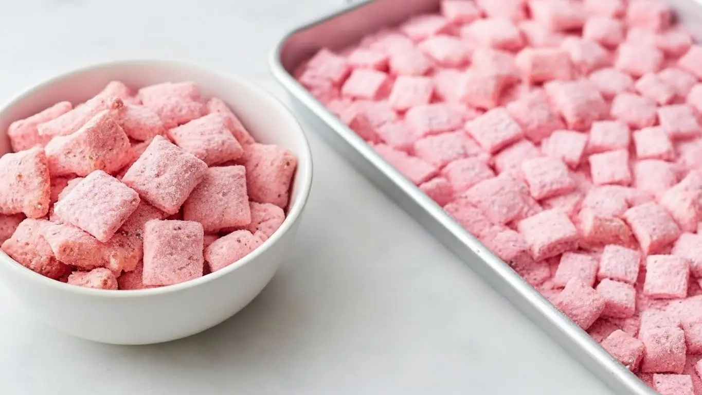 Strawberry Shortcake Puppy Chow